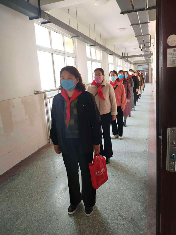 马兰屯镇各校举行开学疫情防控模拟演练