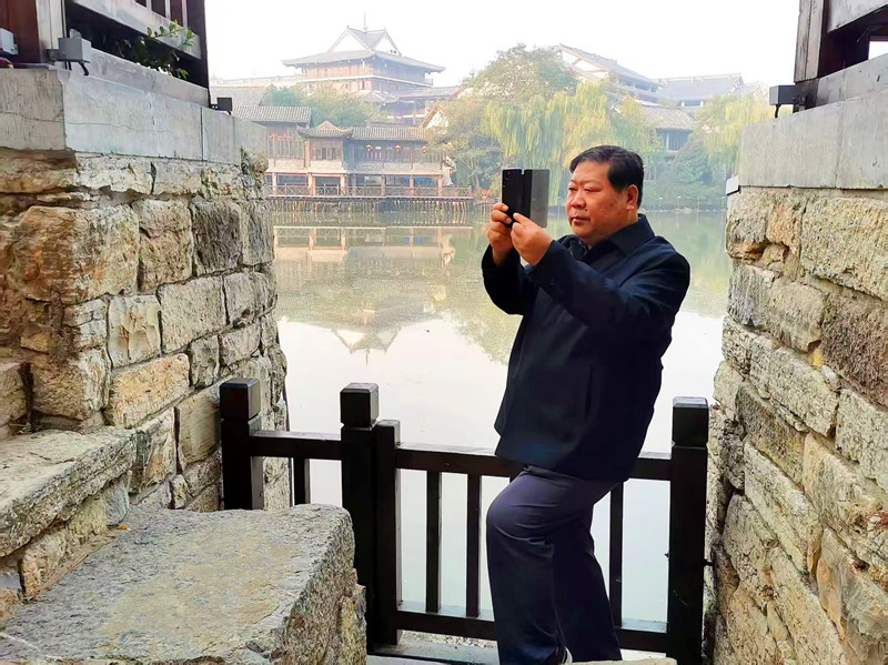微信图片_20250512211314_副本.jpg